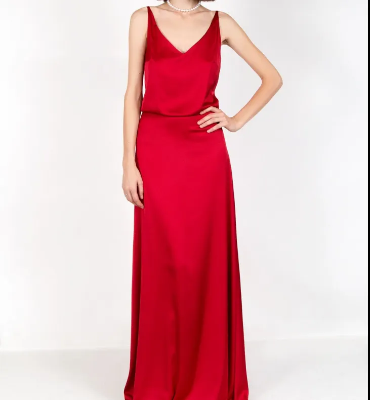 Rochii elegante din colectia Andreea Raicu. 5 modele cu preturi foarte bune
