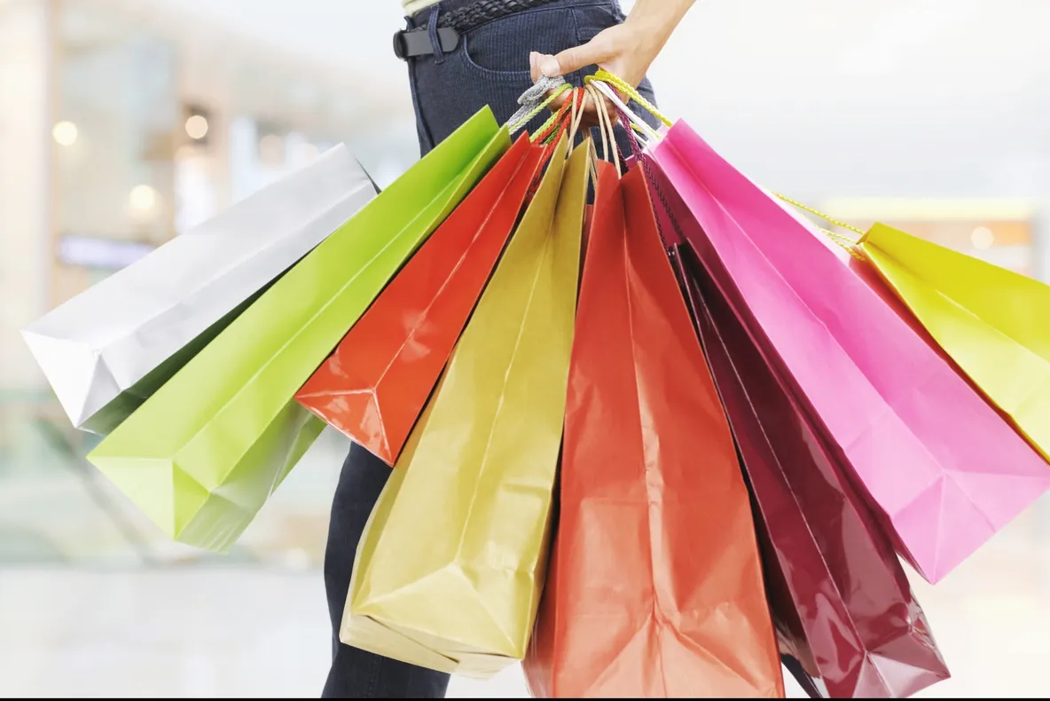 HOROSCOP 8 martie: O zodie își îndreaptă astăzi toată atenția către familie. Ce semn zodiacal e pus pe shopping: grijă mare la bani!
