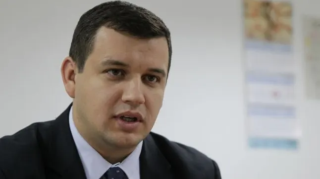 Eugen Tomac: PSD loveşte din plin în inima democraţiei
