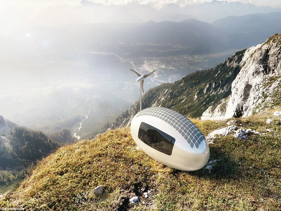 Cum arată în interior Eco-Capsula ce acum este la modă. Practic, e o casă mobilă foarte luxoasă