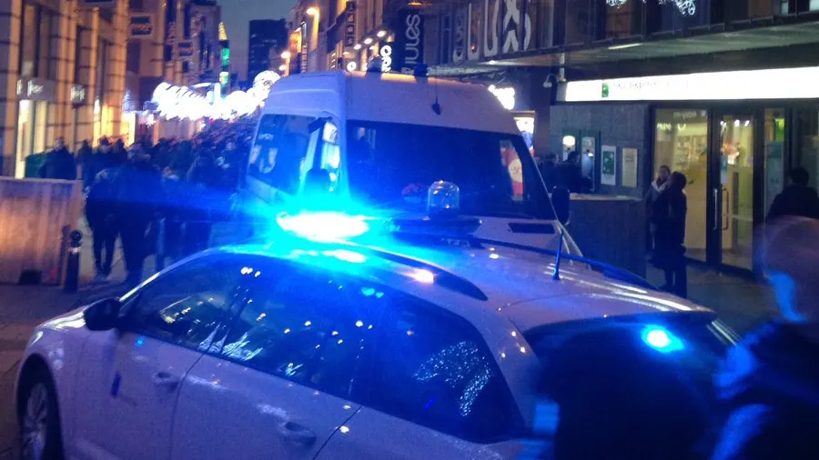 Schimb de focuri la Bruxelles:  două persoane rănite grav. Atacatorii, căutați de poliție