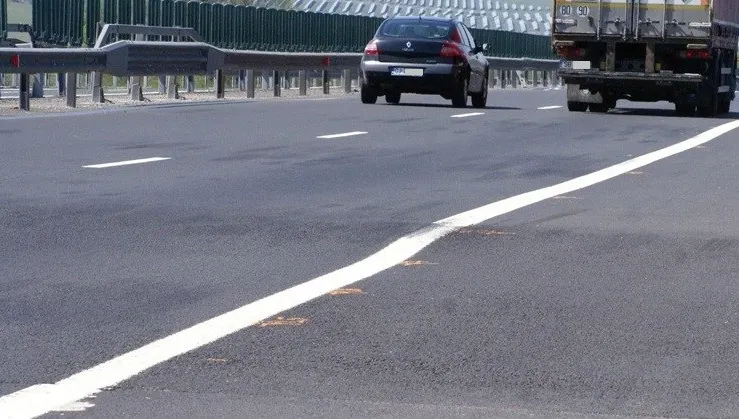 Lucrări pe mai multe tronsoane ale autostrăzilor A1, A2 şi A3. Ce restricţii sunt impuse şoferilor