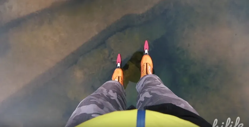 Extrem, dar foarte spectaculos. Au patinat pe gheaţă foarte subţire - ce se afla sub picioarele lor