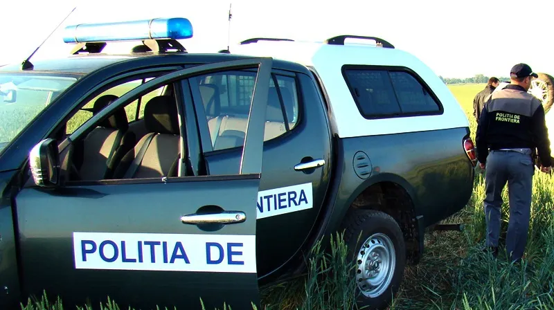 Un bărbat din Iaşi a fost oprit când vroia să intre în ţară. Poliţiştii, şocaţi când l-au controlat