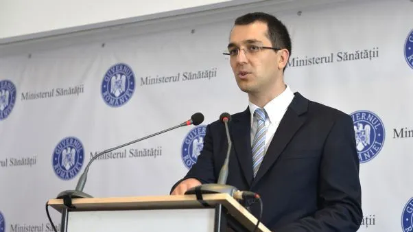 Vlad Voiculescu îi răspunde ministrului Sănătăţii: Ce se întâmplă cu vaccinurile pentru bebeluşi?