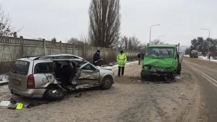 Mireasa şi mirele mergeau la Starea Civilă, când s-a produs tragedia. Fata nu a avut nicio şansă!