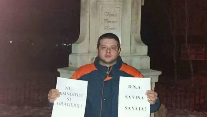 Poveste impresionantă a singurului protestatar din Odobeşti. Duminică, s-a aflat în Piaţa Victoriei