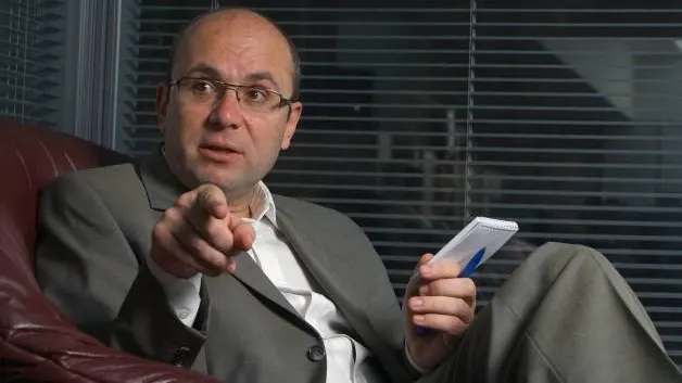 Cozmin Guşă: "Scenarita" PSD împotriva corporațiilor, un pericol pentru România