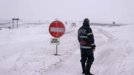 VISCOL puternic în ţară. Mai multe drumuri județene, ÎNCHISE