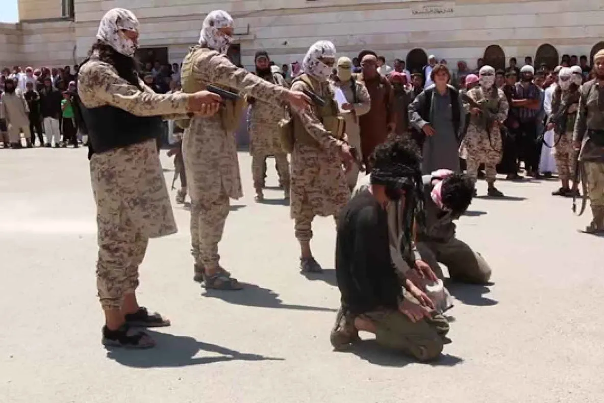 S-a înscris în ISIS, dar a renunţat imediat! Scenele de groază şi teroarea împrăştiată l-au îngrozit