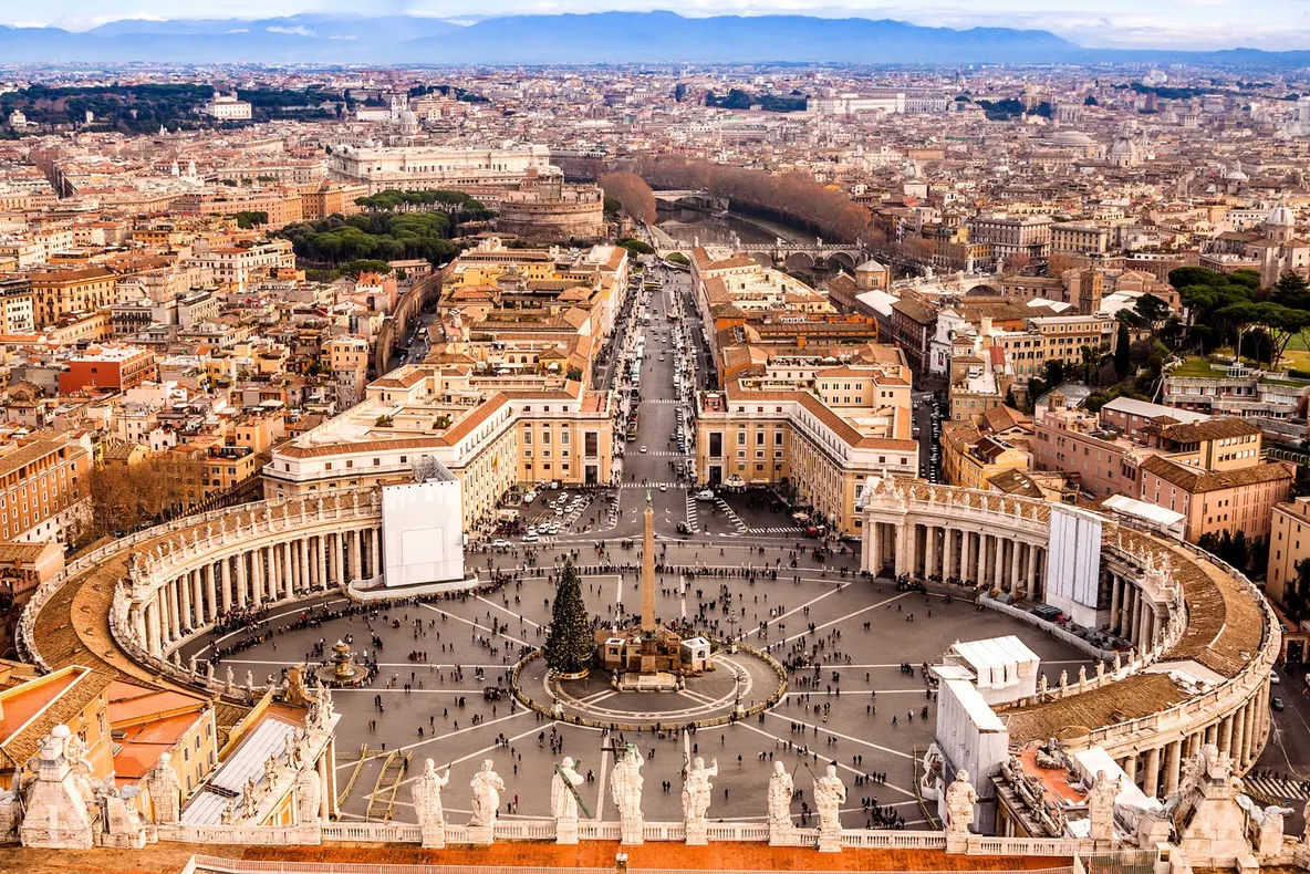 "Criza profundă" din România a ajuns în ziarul Vaticanului