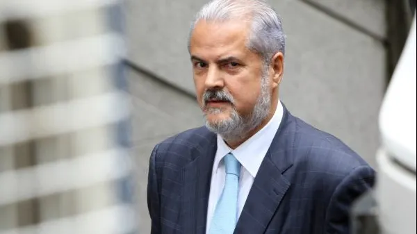 Năstase: Majoritatea parlamentară ar putea cere un vot de încredere pentru un guvern Grindeanu 2
