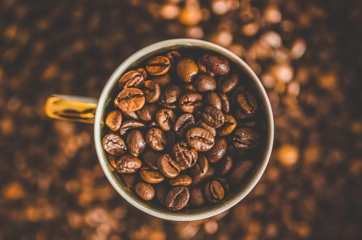 7 moduri să-ţi faci cafeaua mai sănătoasă