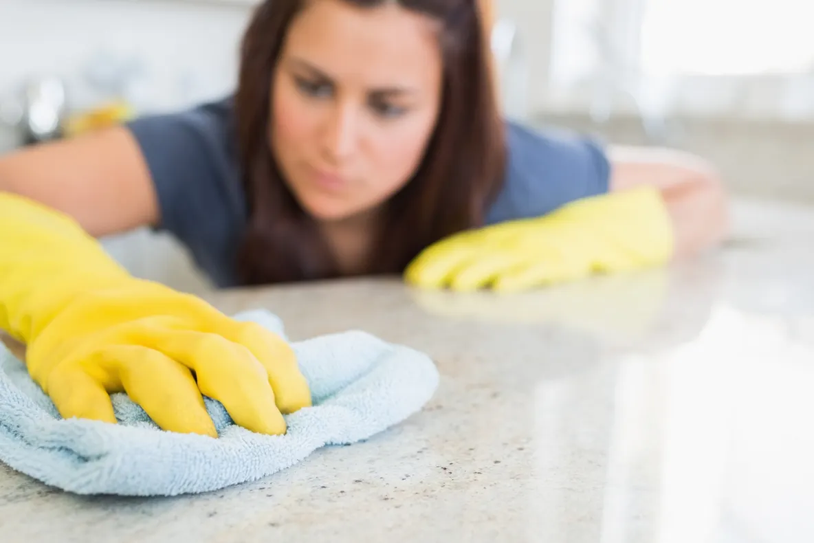 Nu te gândeai la asta. Cele trei obiecte din casă pe care trebuie să le speli zilnic
