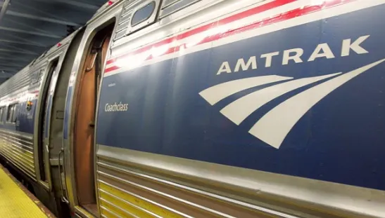 Panică la New York! Un tren de călători a deraiat: mai multe victime