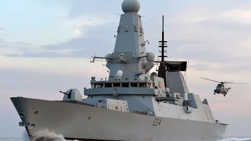 Cel mai puternic distrugător al marinei britanice, trimis în Marea Neagră