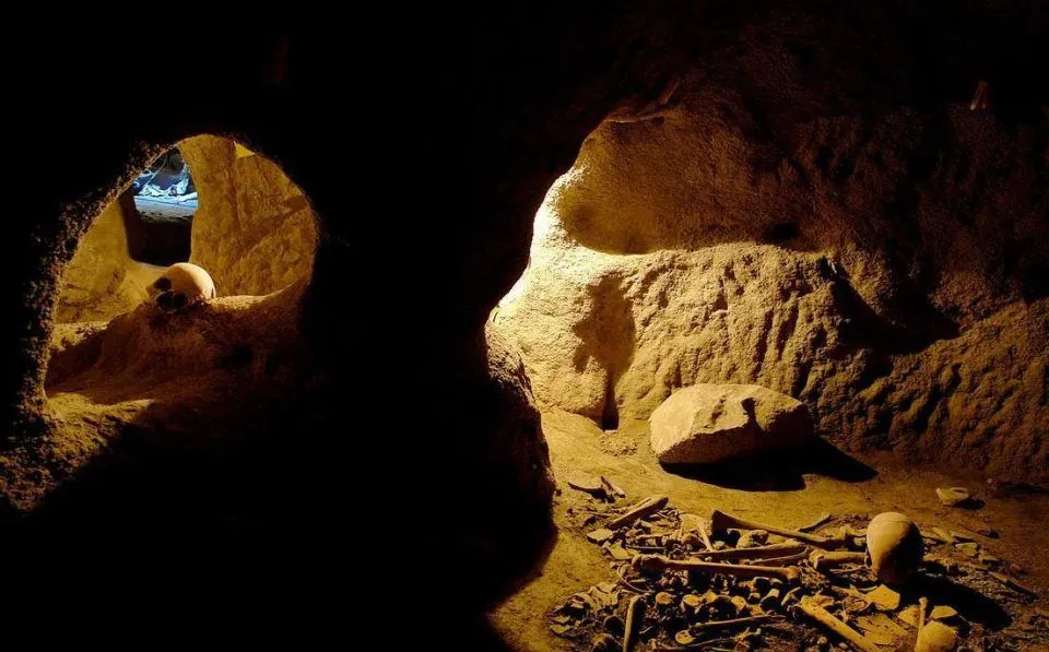 Cum arată oraşul din Iran, vechi de 2000 de ani, descoperit în subteran
