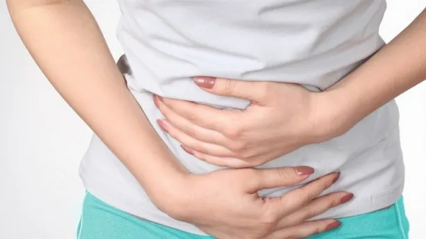 5 simptome pe care le treci cu vederea şi care ascund afecţiuni grave