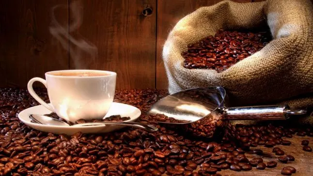 Cercetătorii recomandă 6 ceşti de cafea pe zi! Iată care sunt bolile crunte de care ne putem feri 