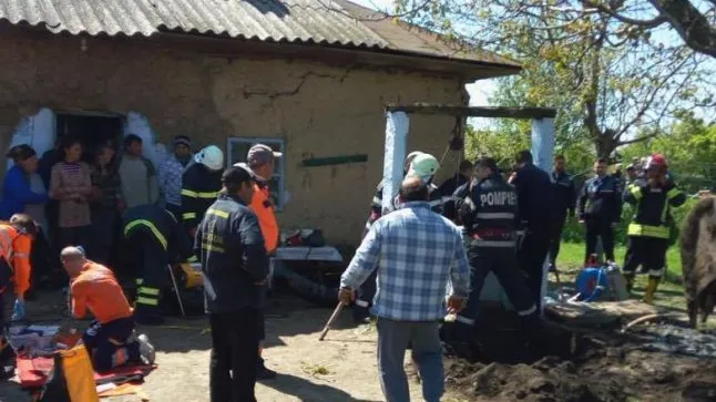 VEŞTI despre copilul salvat după 11 ore în fântână - cum se simte micuţul: "Nu respiră grozav"