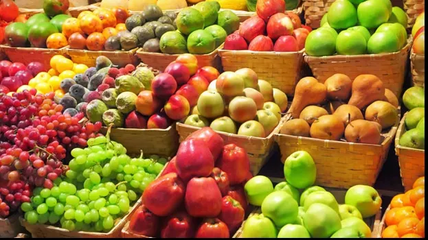 Proiectul care încurajează consumul de fructe proaspete în şcoli a trecut de Camera Deputaţilor