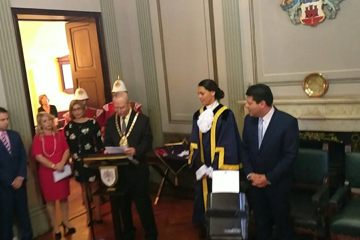 A fost Miss World şi acum a fost aleasă primar. Cum arată tânăra?