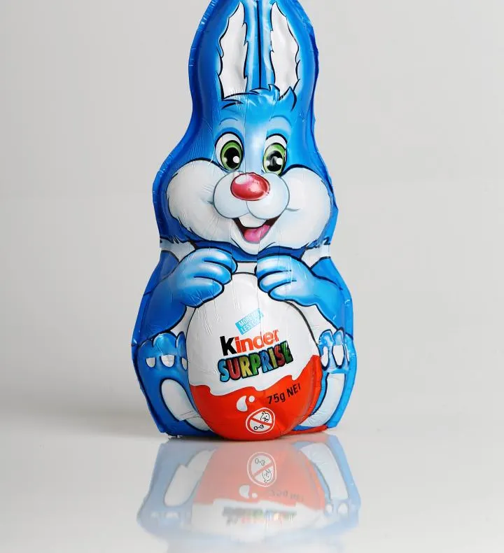 O femeie, FURIOASĂ pe jucăria descoperită într-un ou Kinder - "Cum se poate aşa ceva?"