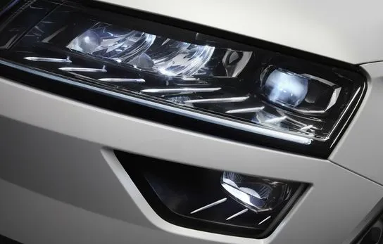 Noul SUV de la Skoda, Karoq, dezvăluit înainte de lansarea din 18 mai