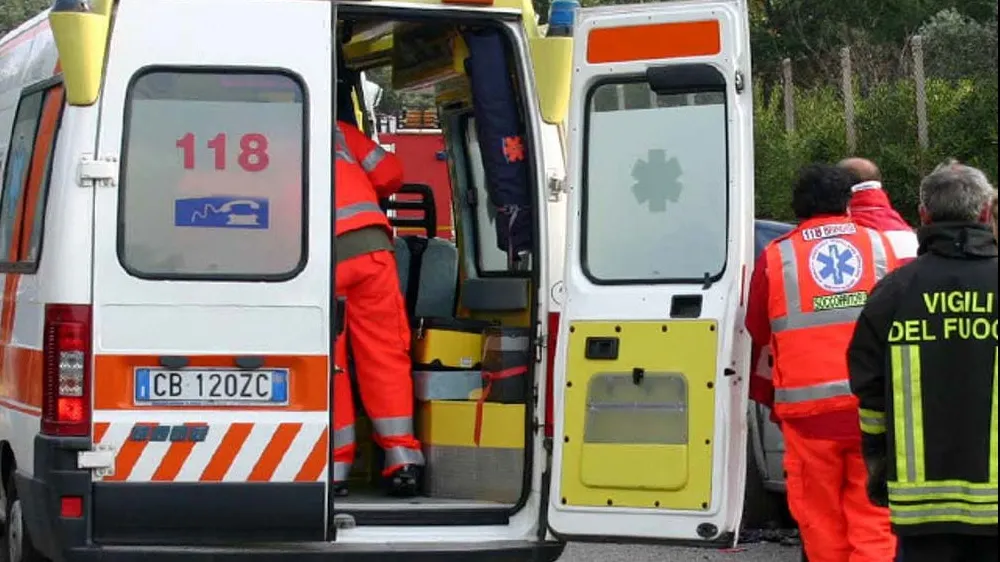 Accident GRAV în Italia: Doi români au murit, iar alți trei sunt în stare critică
