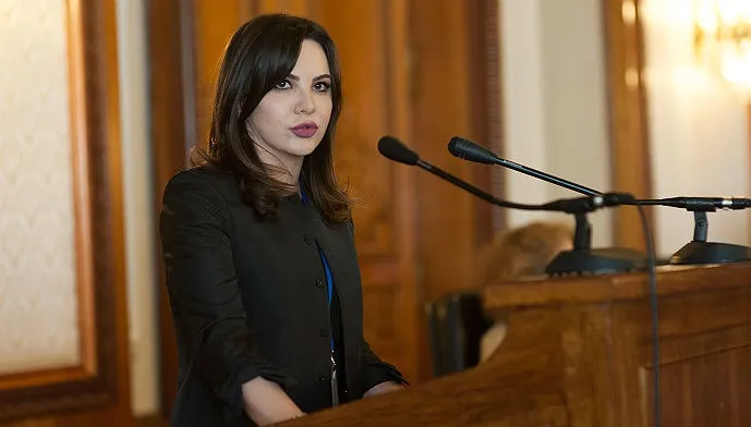 Ana Maria Pătru acuză SIVECO: Irina Socol era apropiată de SRI. Câştiga toate licitaţiile 