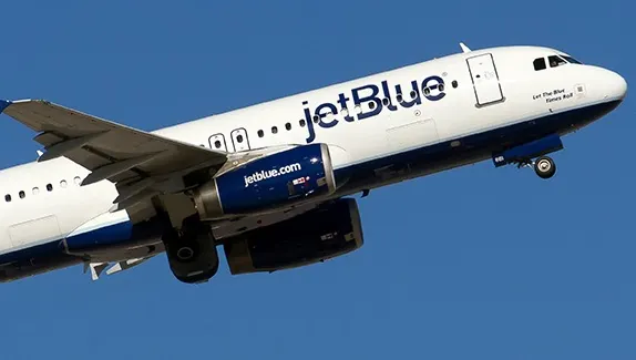 Alt scandal la o companie de zbor din SUA. O familie întreagă a fost dată afară din avion