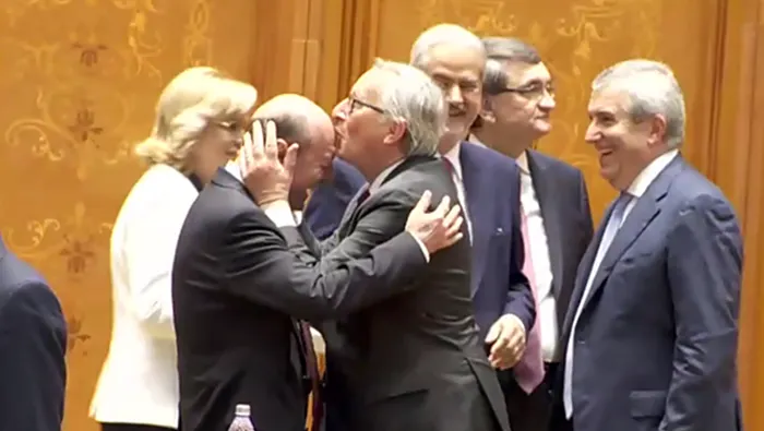 Traian Ungureanu:  Am văzut trecutul adunat grămadă şi ştiu de ce nu avem fir de viitor