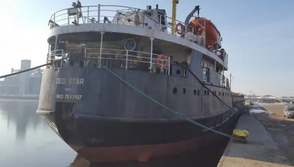 Comandantul unei nave reținute în Portul Constanța A MURIT din cauza condițiilor precare