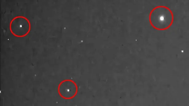 Imagini halucinante! Au filmat un ”OZN” care pare că s-ar îndrepta către pământ