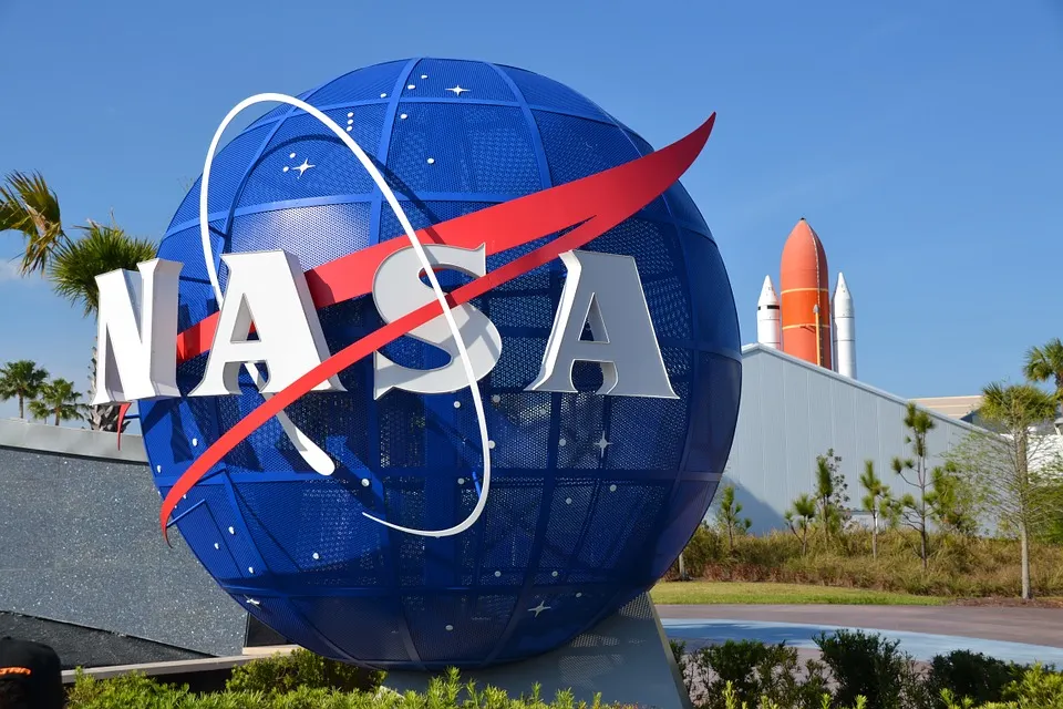 Un fost ofițer CIA, acuzații FĂRĂ PRECEDENT la adresa NASA: "Copii răpiți și transportați pe Marte"