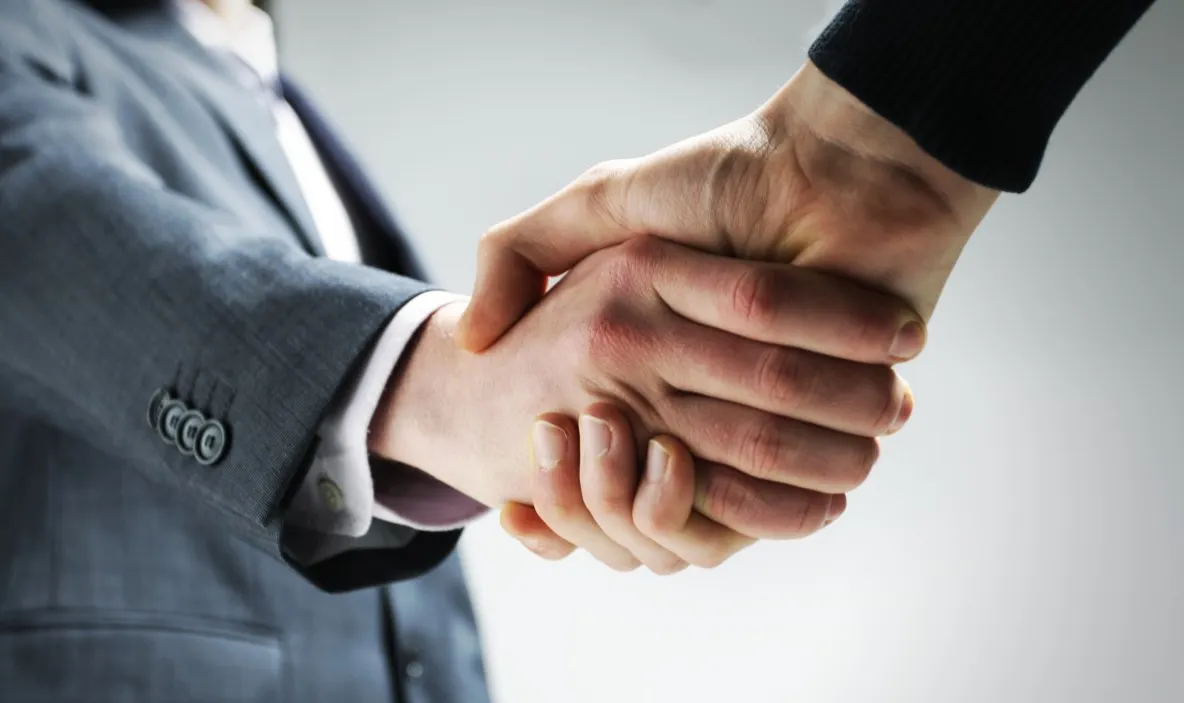 Executivi de top ai celor mai mari operatori de jocuri de noroc din lume, într-o companie românească