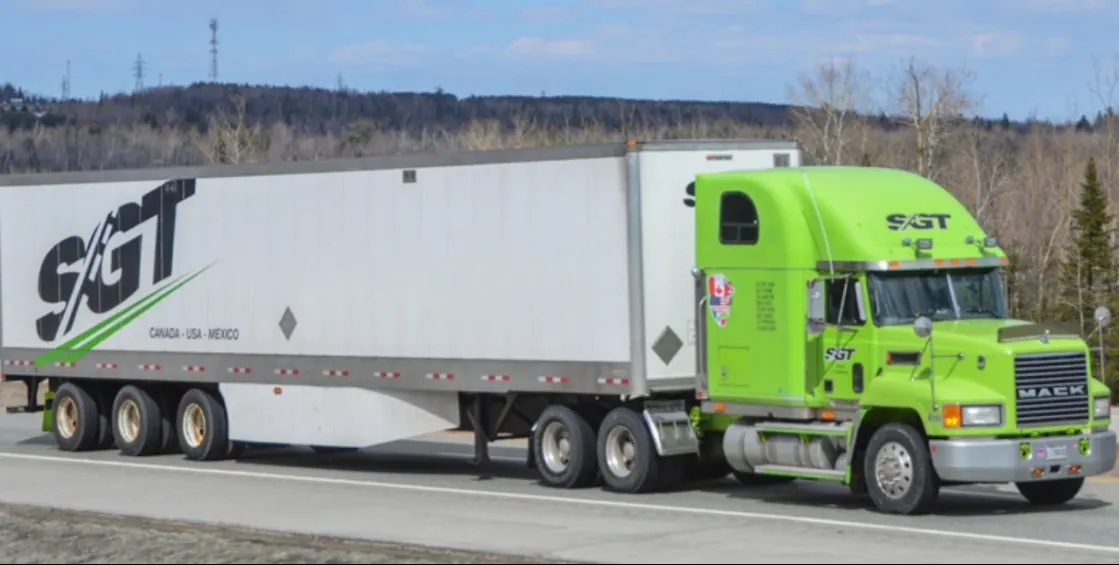 O firmă canadiană de transport oferă un salariu de 50.000 de dolari. Care sunt condiţiile