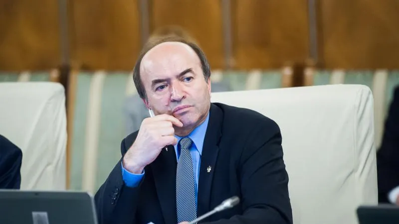 Detașații de la Justiție, salarii de lux! Toader: Încasează chiar şi 24.000 de lei lunar