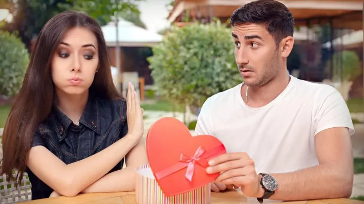 Ce să NU faci de ziua ta de naştere. Doar aşa alungi GHINIONUL