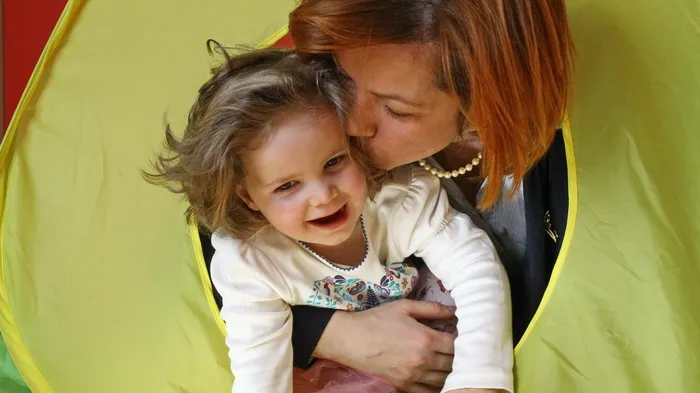Au decis să adopte un copil după lungi aşteptări! Când i-au aflat numele, au izbucnit în plâns