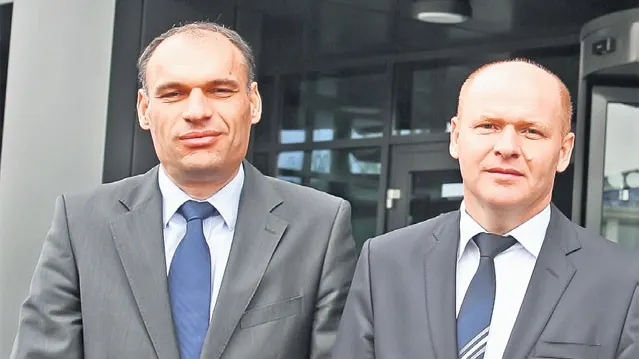 Cei mai bogați români cumpără afacerile austriecilor - Tranzacție istorică făcută de frații Pavăl