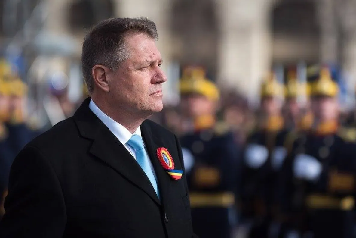Mesajul preşedintelui Klaus Iohannis, după ce trei militari şi-au pierdut viaţa într-un accident