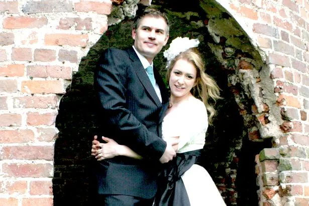 Femeia căreia un orgasm i-a DISTRUS viaţa. A început să o doară capul, apoi....ŞOC pentru familie!