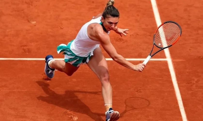 Simona Halep se califică în optimi la Roland Garros