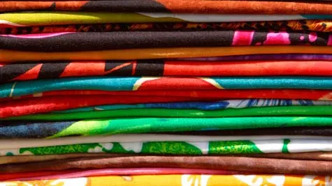 Hainele din fibre sintetice – articole de care să te ferești