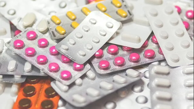 Iei medicamente? Nu mai mânca aceste trei alimente