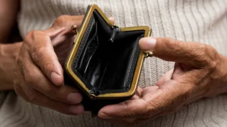 Horoscop financiar IULIE. Zodia care ajunge la sapă de lemn. Săraca, nici nu ştie ce o aşteaptă!