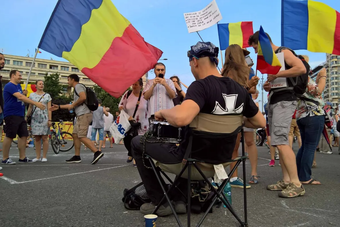 Protestul "Împreună salvăm ţara de corupţi": Peste 1.000 de persoane au scandat în Capitală
