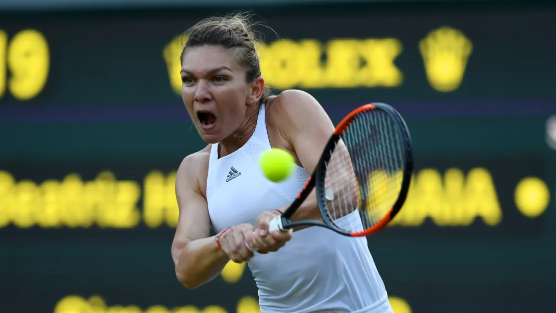 Simona Halep s-a calificat în "sferturi" la Wimbledon, după o victorie în 2 seturi cu Azarenka