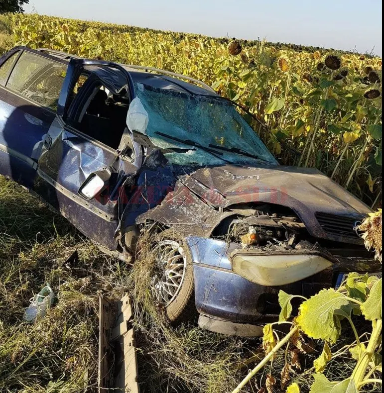 Accident în lanț pe DN54. Cel puțin cinci victime. Două, în stare de inconștiență